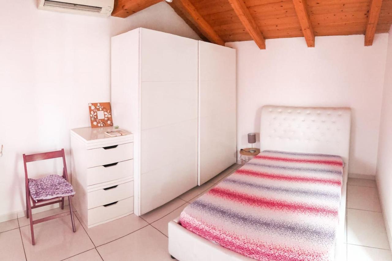La Villa Di Bambi Vanzago Extérieur photo